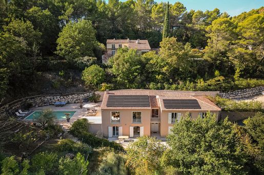 Maison 8 pièces 300 m² · à Saint-Marc-Jaumegarde · 300 m² · 1 650 000 €