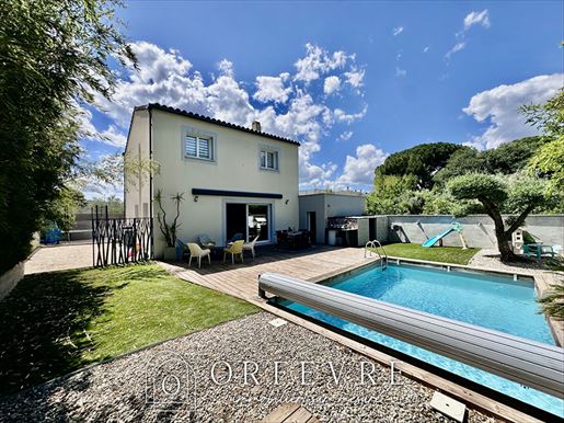 Maison 5 pièces 138 m² · à Castries · 138 m² · 470 000 €