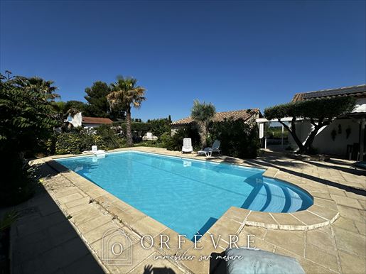Maison 10 pièces 265 m² · à Lunel · 265 m² · 630 000 €