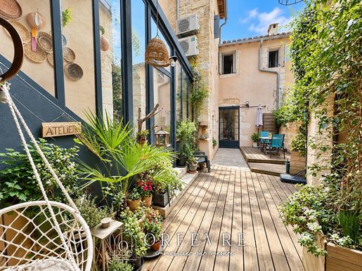 Maison 5 pièces 133 m² · à Castries · 133 m² · 375 000 €