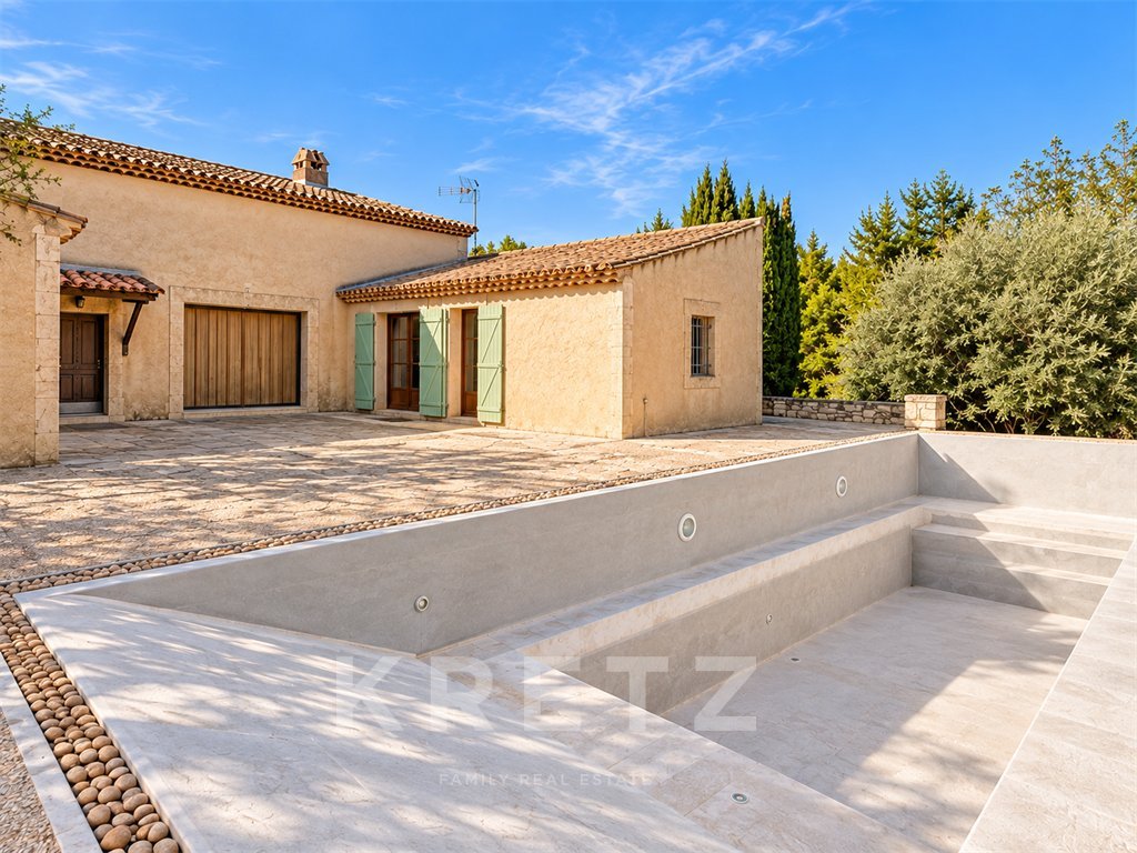 Maison à vendre, 350m², Saint-Rémy-de-Provence