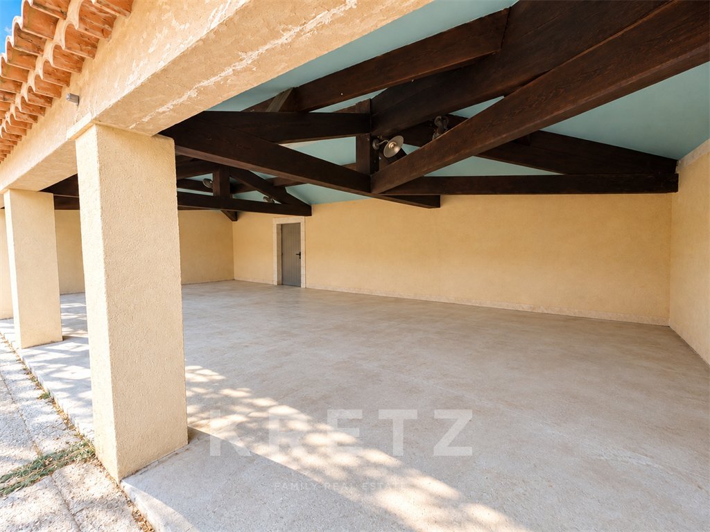 Maison à vendre, 350m², Saint-Rémy-de-Provence