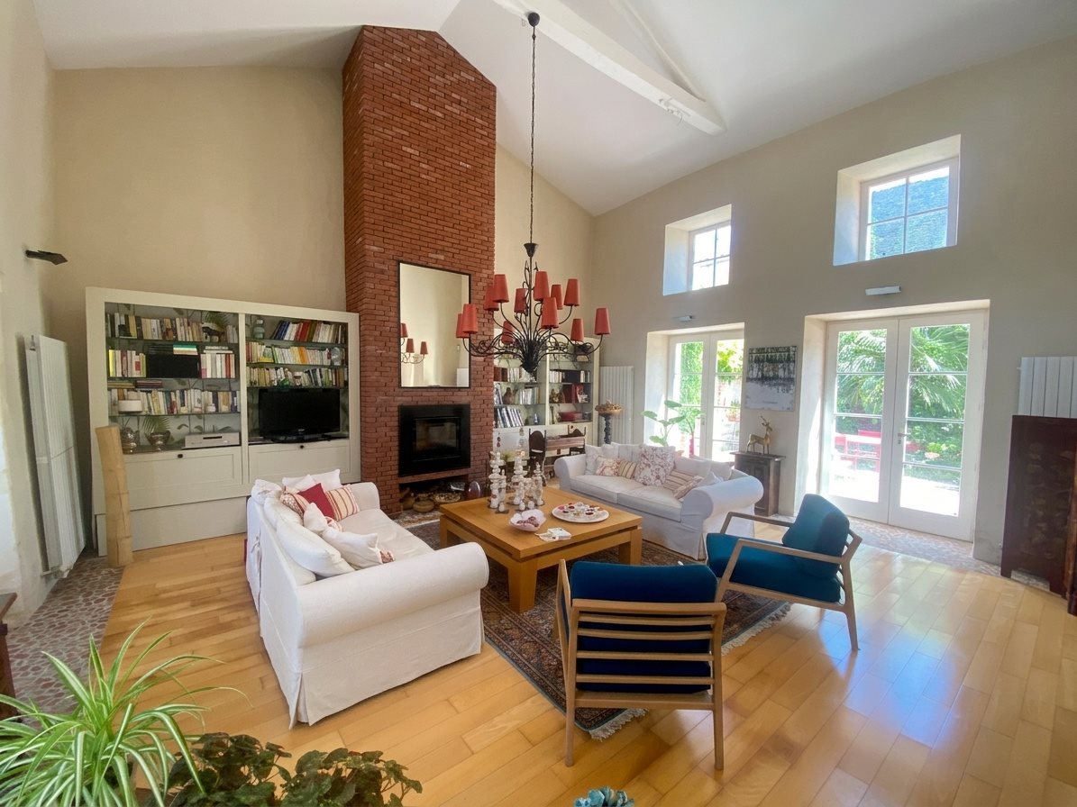 Maison à vendre, 172m², Bourg-Charente