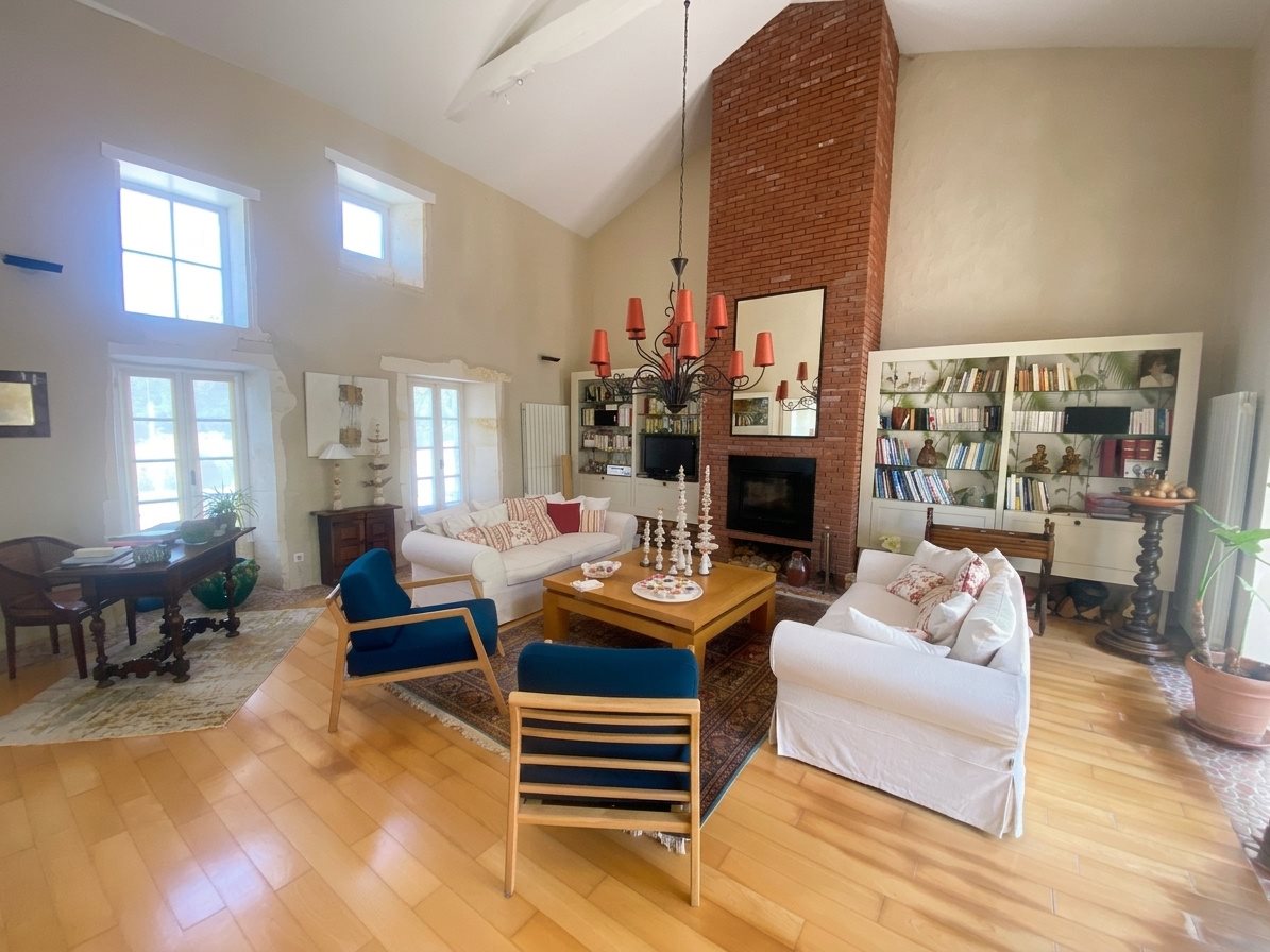 Maison à vendre, 172m², Bourg-Charente