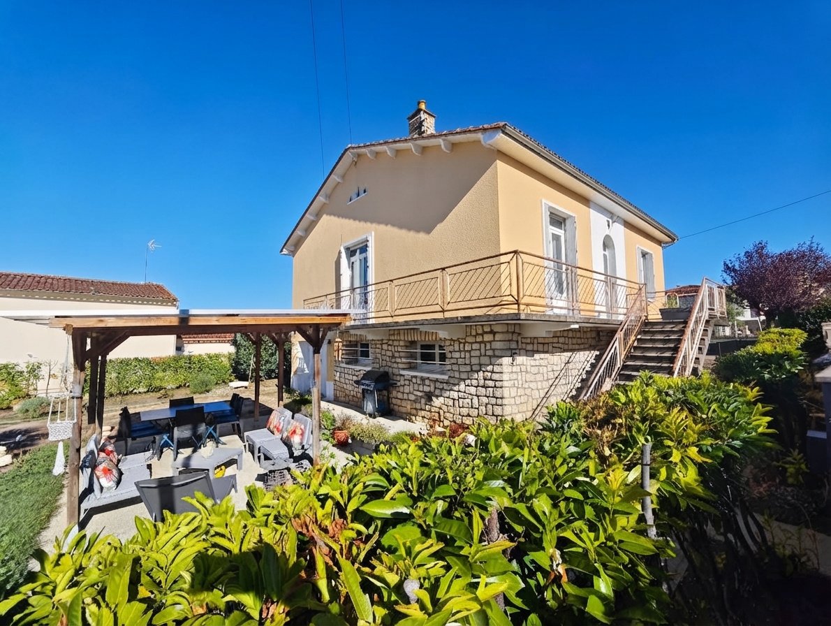 Maison à vendre, 119m², Châteauneuf-sur-Charente
