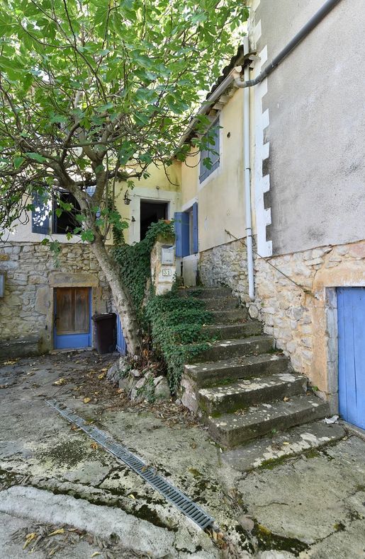 Maison 5 pièces 75 m² · à Aigaliers · 75 m² · 95 000 €