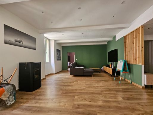 Appartement 3 pièces 76 m² · à L'Escarène · 76 m² · 219 000 €