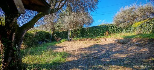 Terrain 572 m² · à L'Escarène · 99 000 €