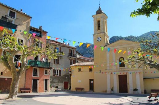 Terrain 12360 m² · à Touët-de-l'Escarène · 14 500 €
