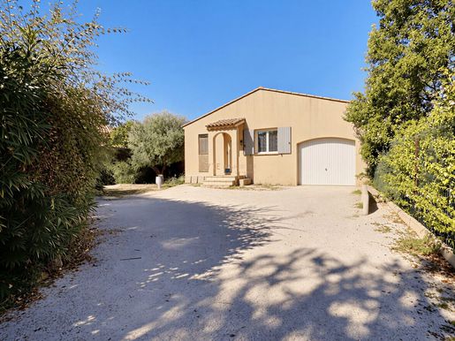 Maison 4 pièces 96 m² · à Trets · 96 m² · 438 000 €