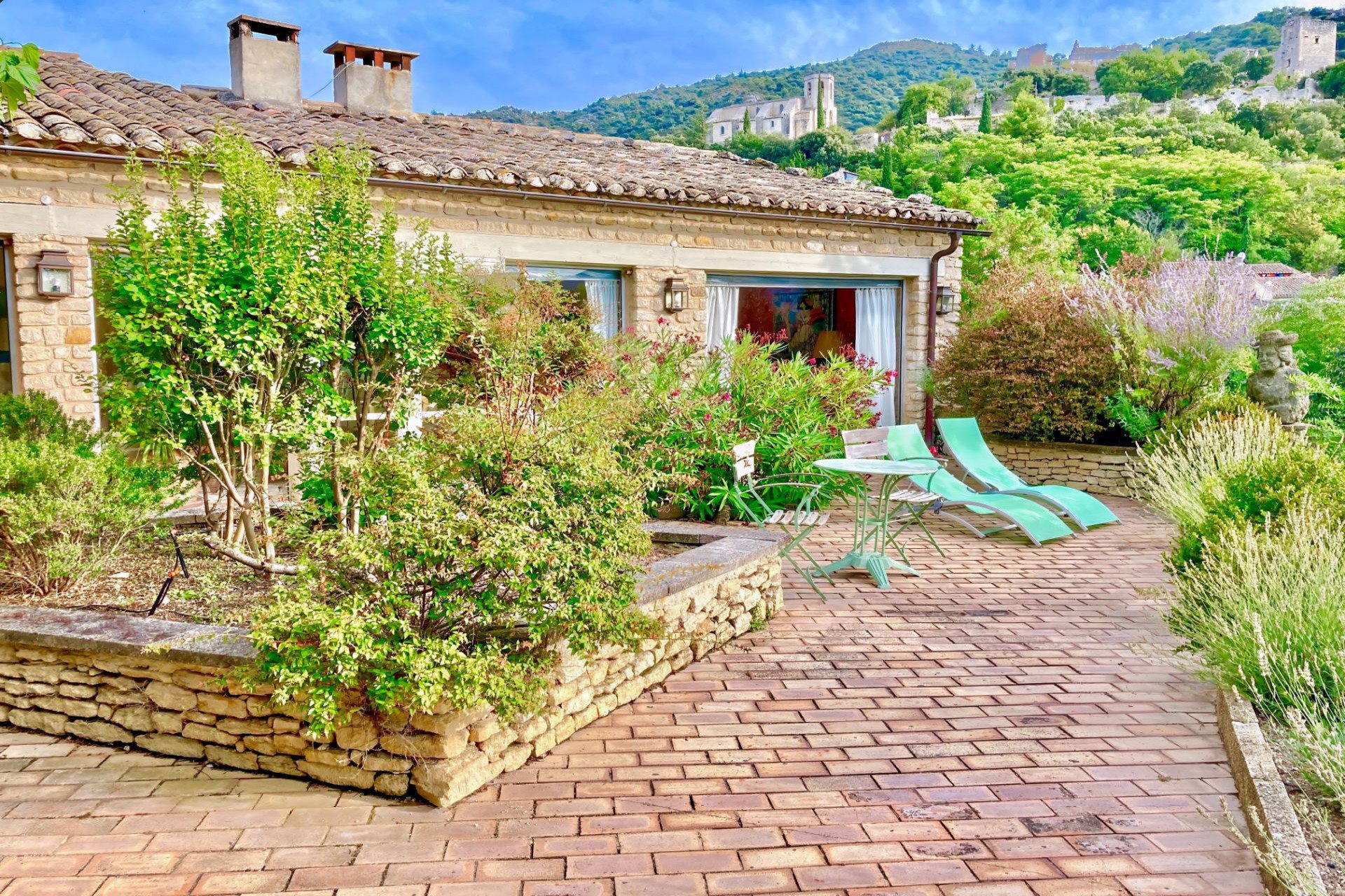 Maison à vendre, 400m², Oppède