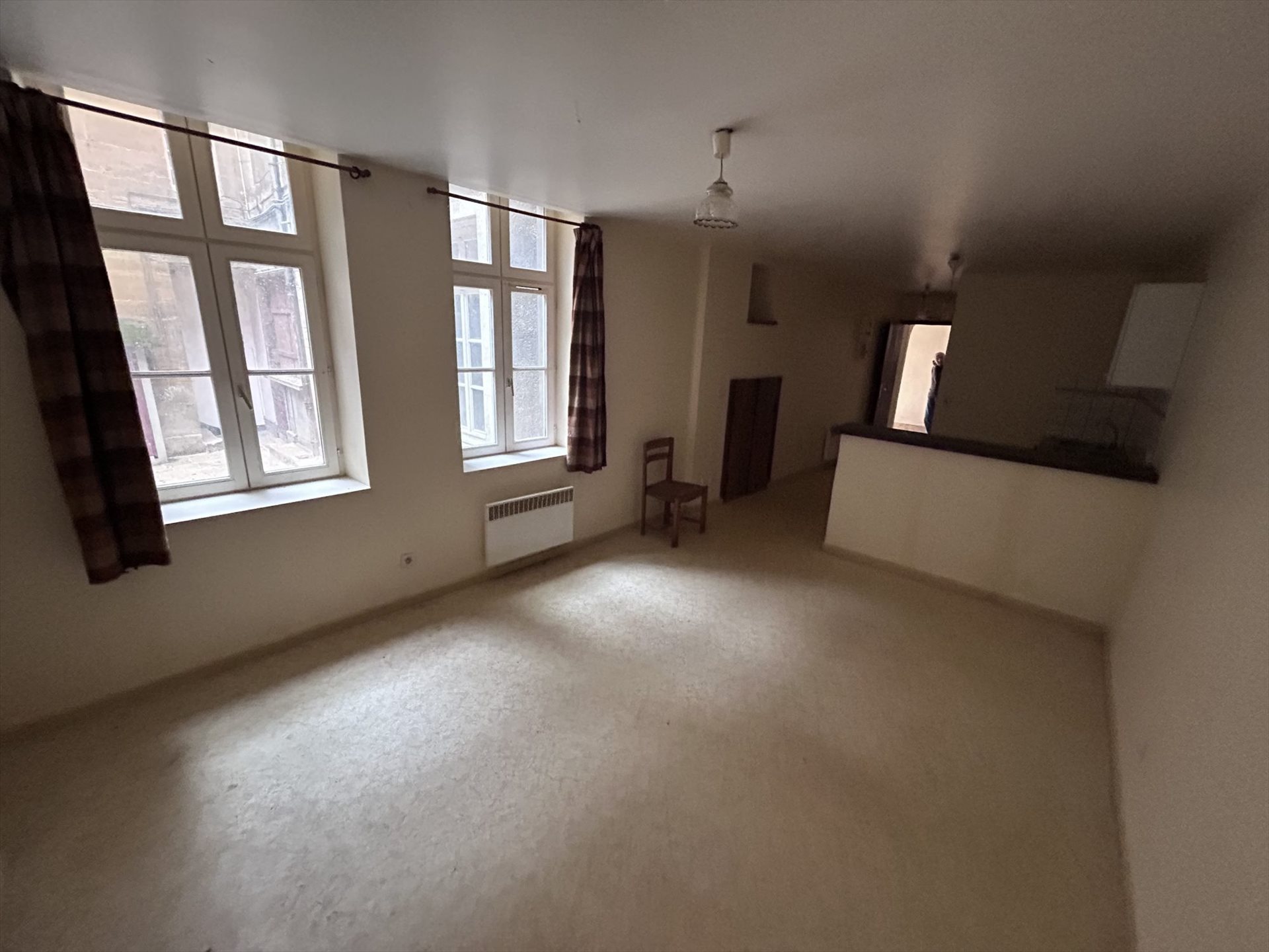 Maison à vendre, 1534m², Sedan