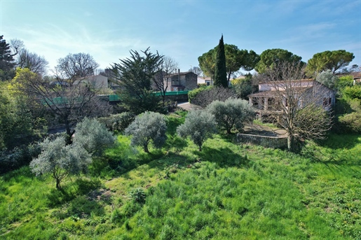 Maison 4 pièces 61 m² · à Uzès · 61 m² · 245 000 €