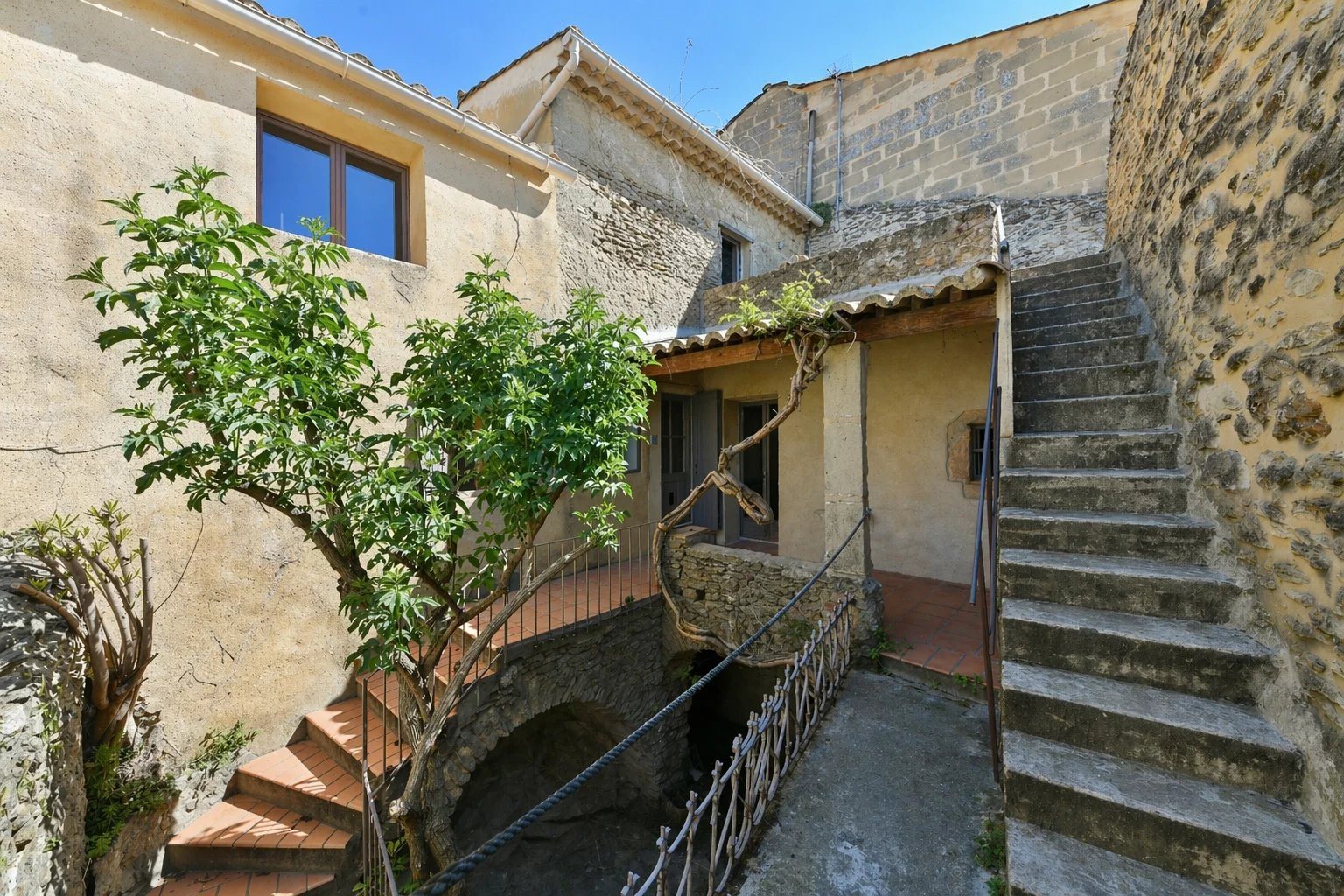 Maison à vendre, 95m², Uzès