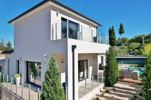 Maison 7 pièces 150 m² · à Uzès · 150 m² · 649 000 €