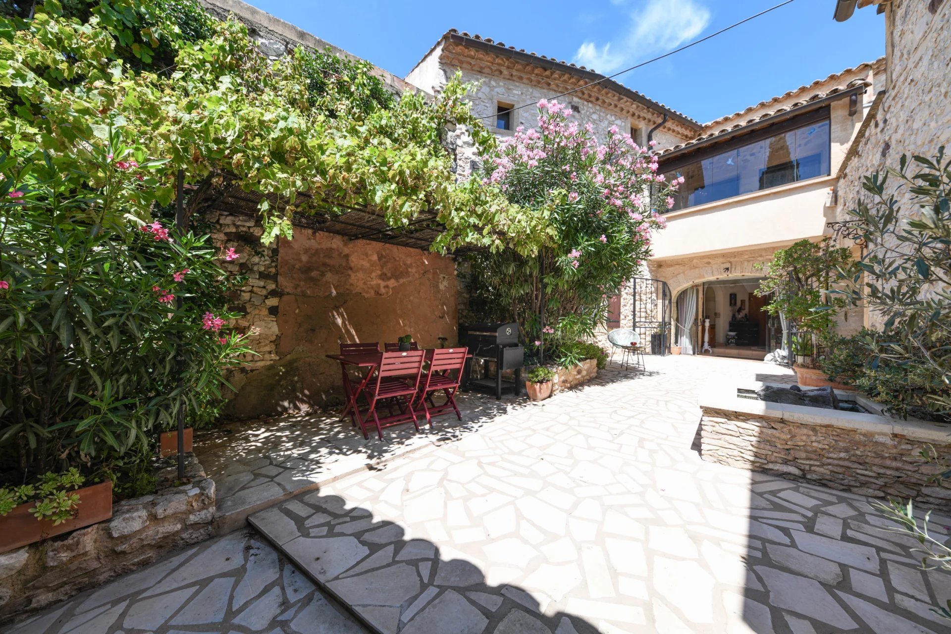 Maison à vendre, 300m², Uzès