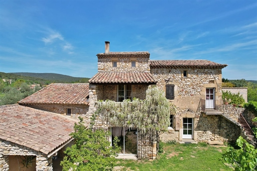Maison 7 pièces 195 m² · à Uzès · 195 m² · 749 000 €