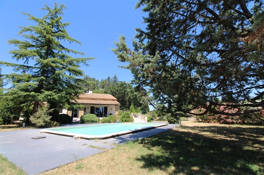 Maison 4 pièces 109 m² · à Uzès · 109 m² · 598 000 €