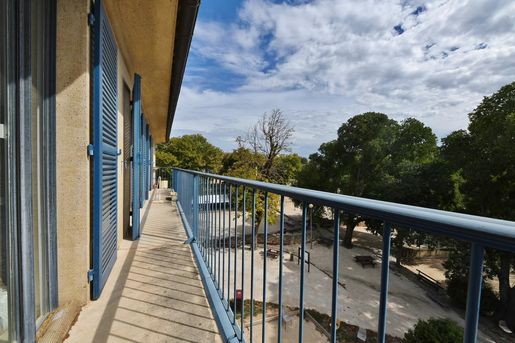 Appartement 6 pièces 169 m² · à Uzès · 169 m² · 500 000 €