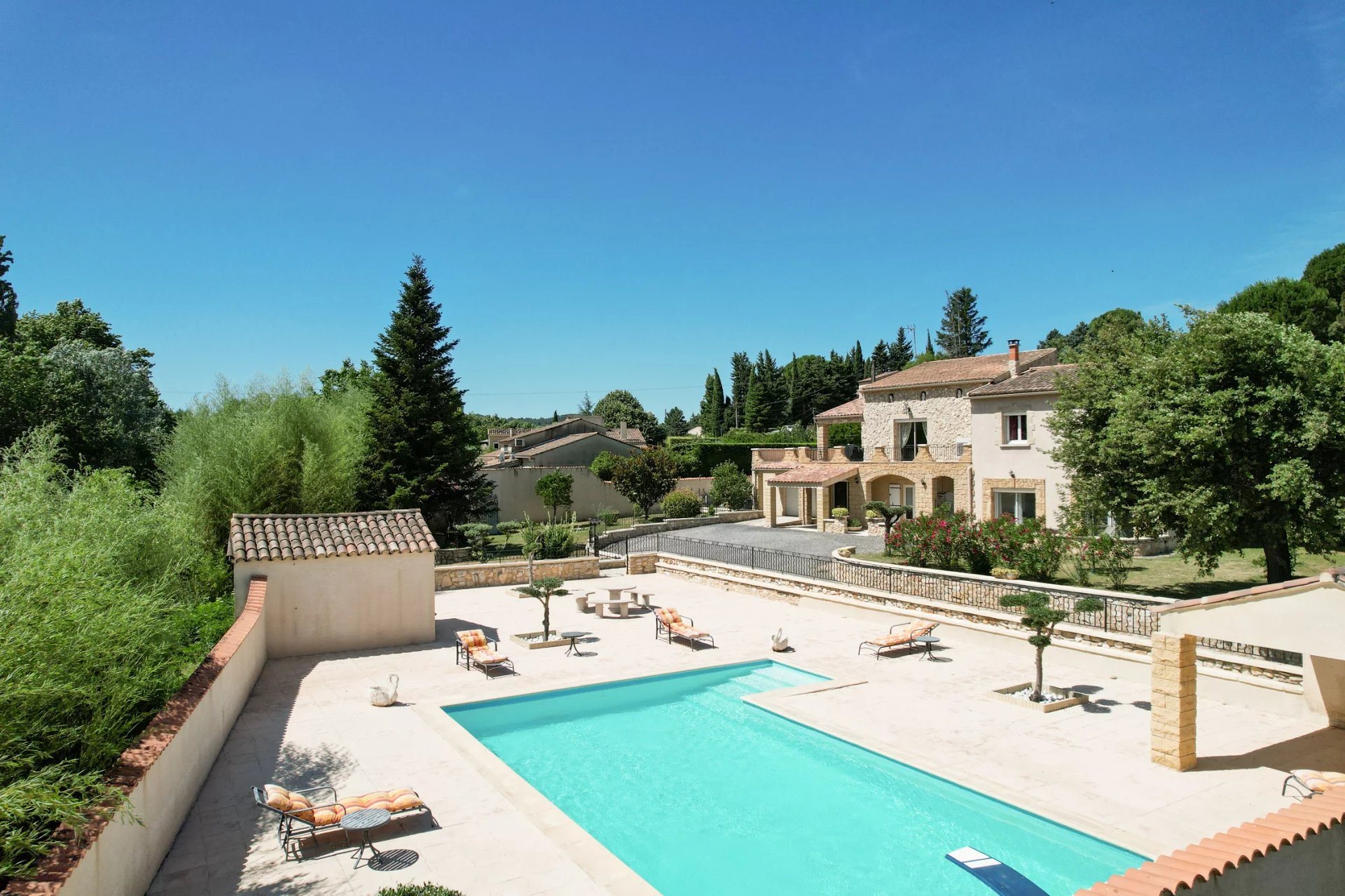 Maison à vendre, 248m², Uzès