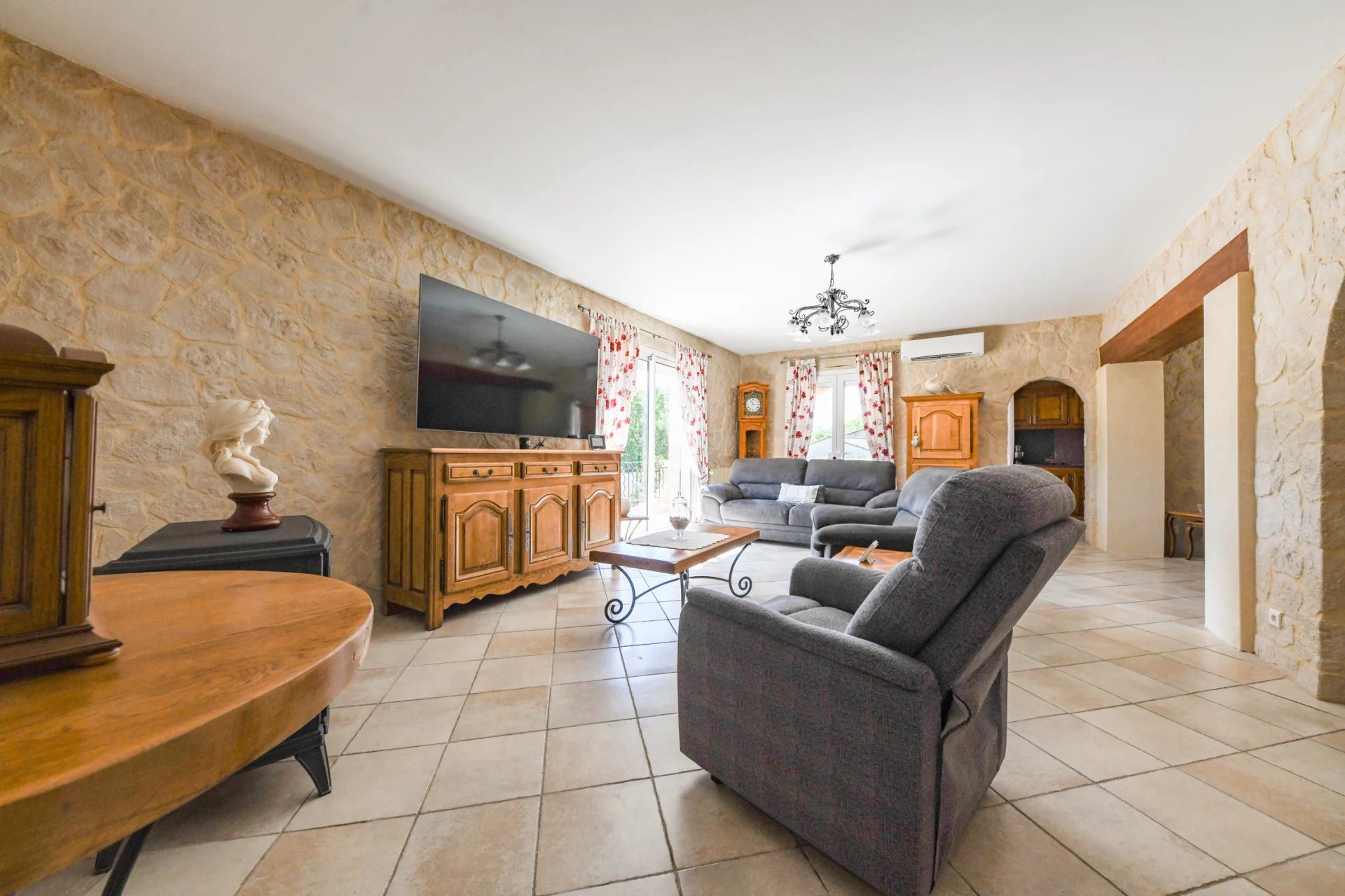 Maison à vendre, 248m², Uzès
