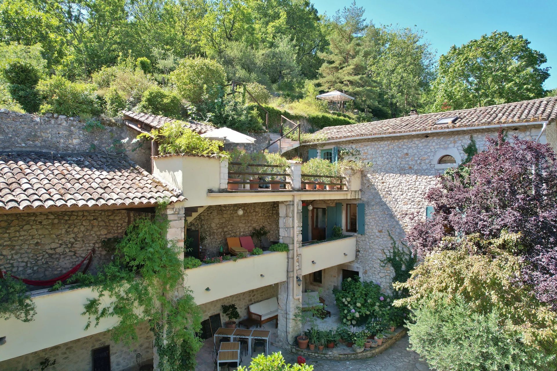 Maison à vendre, 233m², Barjac