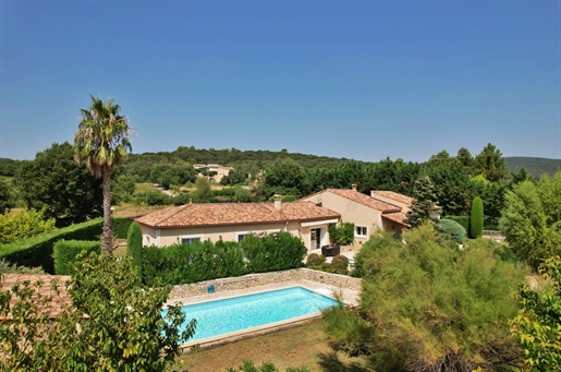 Maison 5 pièces 172 m² · à Uzès · 172 m² · 580 000 €