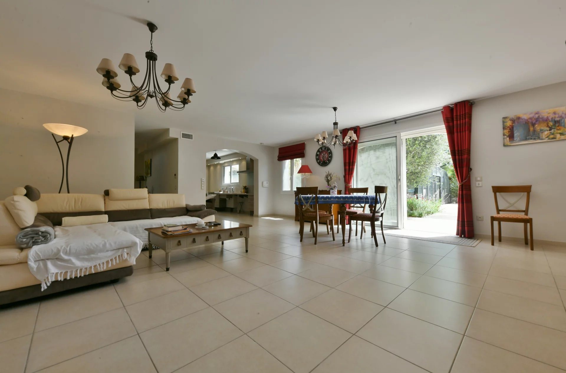 Maison à vendre, 177m², Uzès