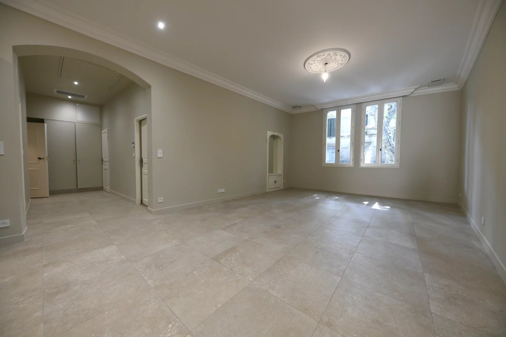 Appartement à vendre, 129m², Uzès
