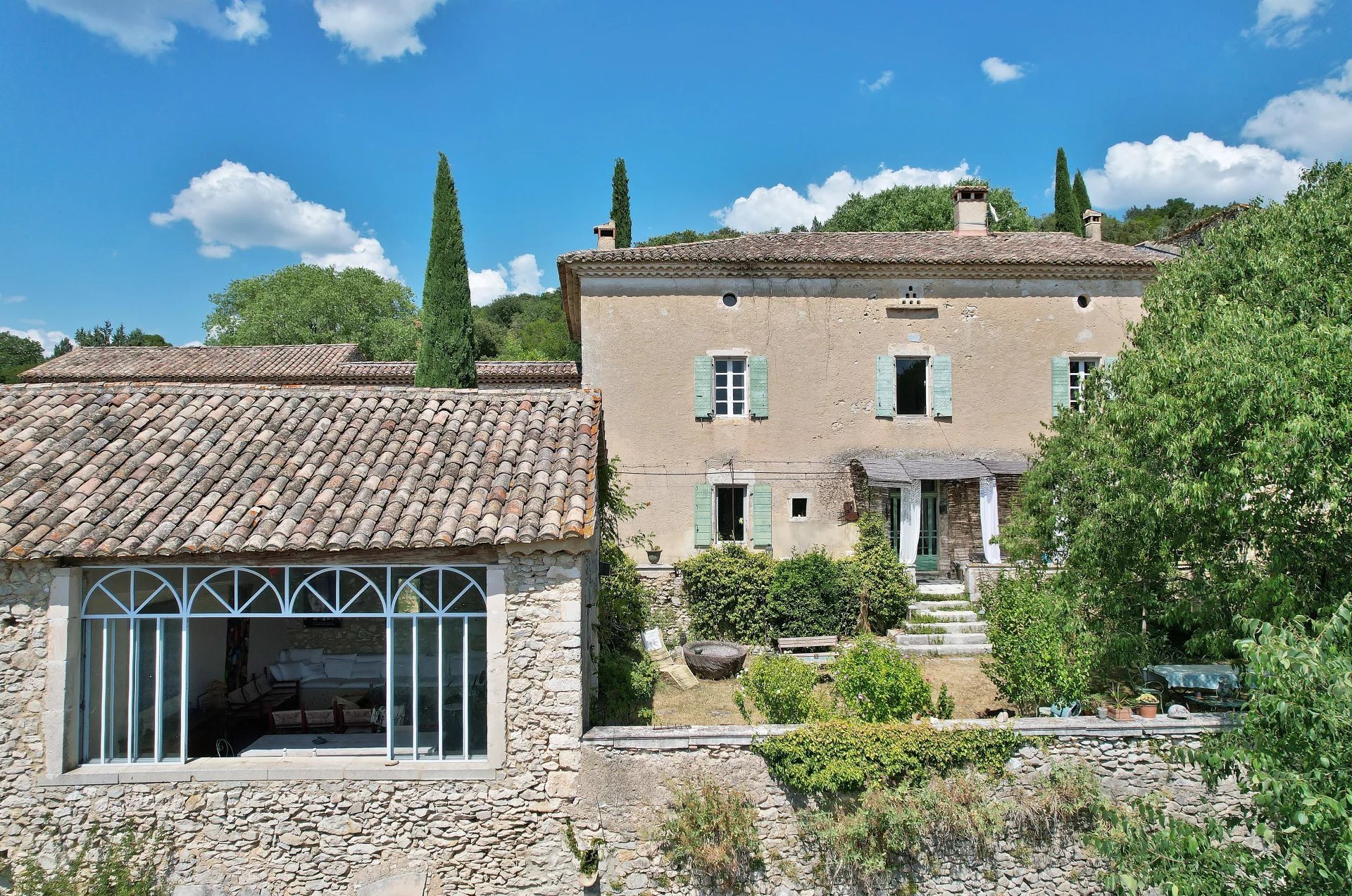 Maison à vendre, 358m², Uzès