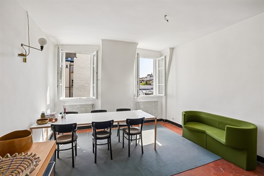 2 pièces 42 m² · à Paris 3ème · 42 m² · 582 400 €
