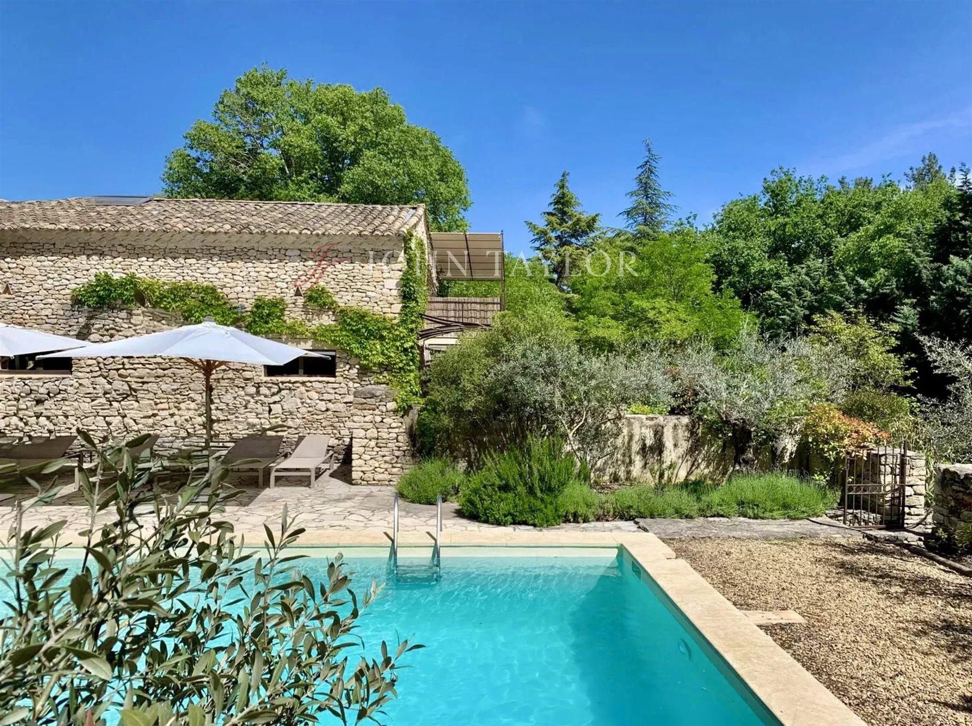 Maison à vendre, 253m², Gordes