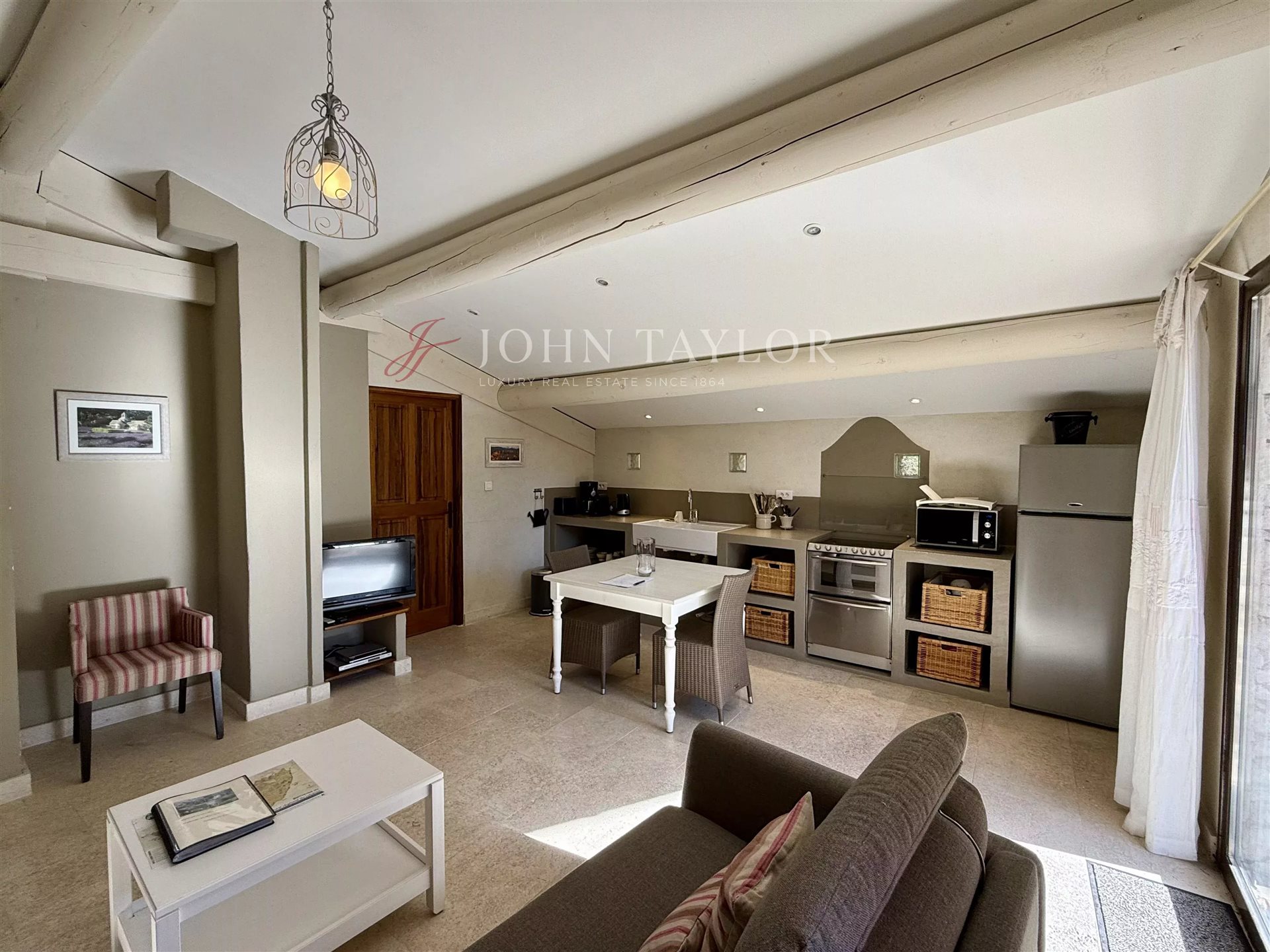 Maison à vendre, 253m², Gordes