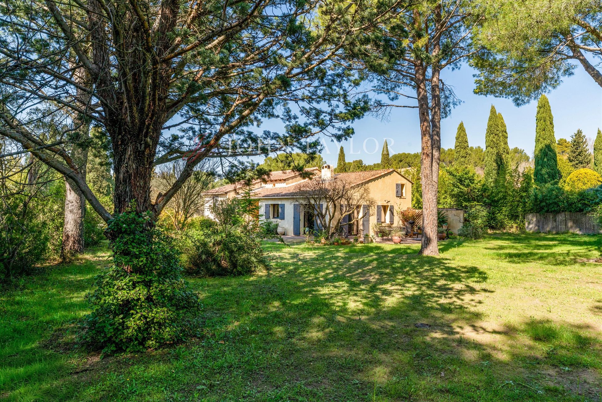 Maison à vendre, 138m², L'Isle-sur-la-Sorgue