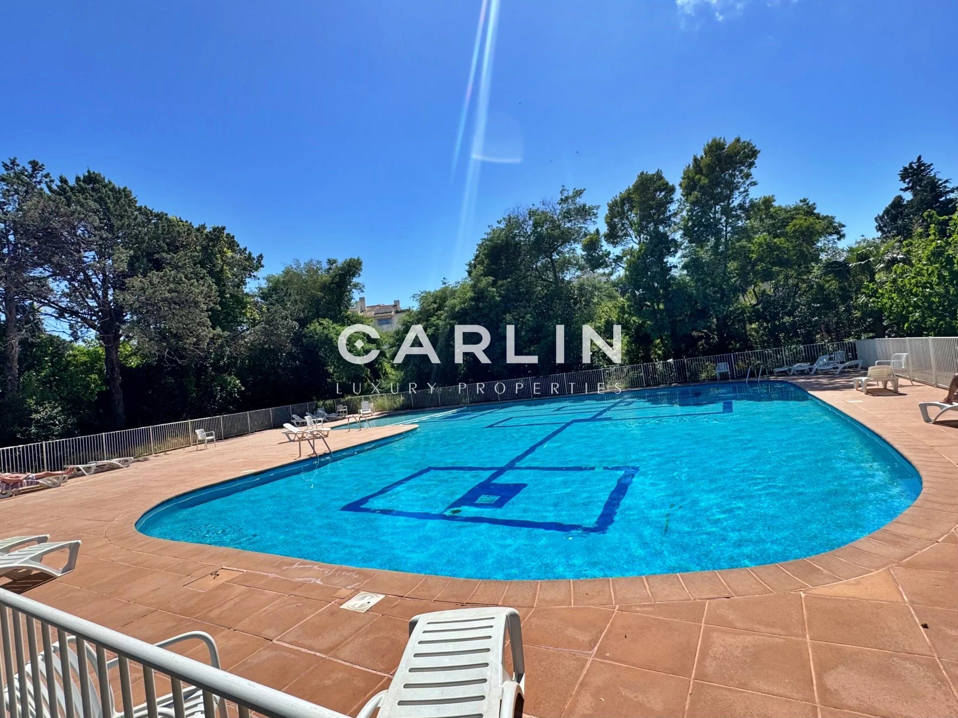 Superb apartment with terrace and swimming pool - Ansicht 3
