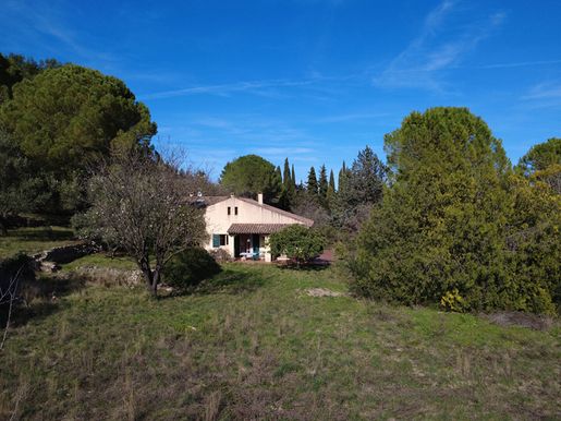 Maison 5 pièces 175 m² · à Nébian · 175 m² · 365 000 €