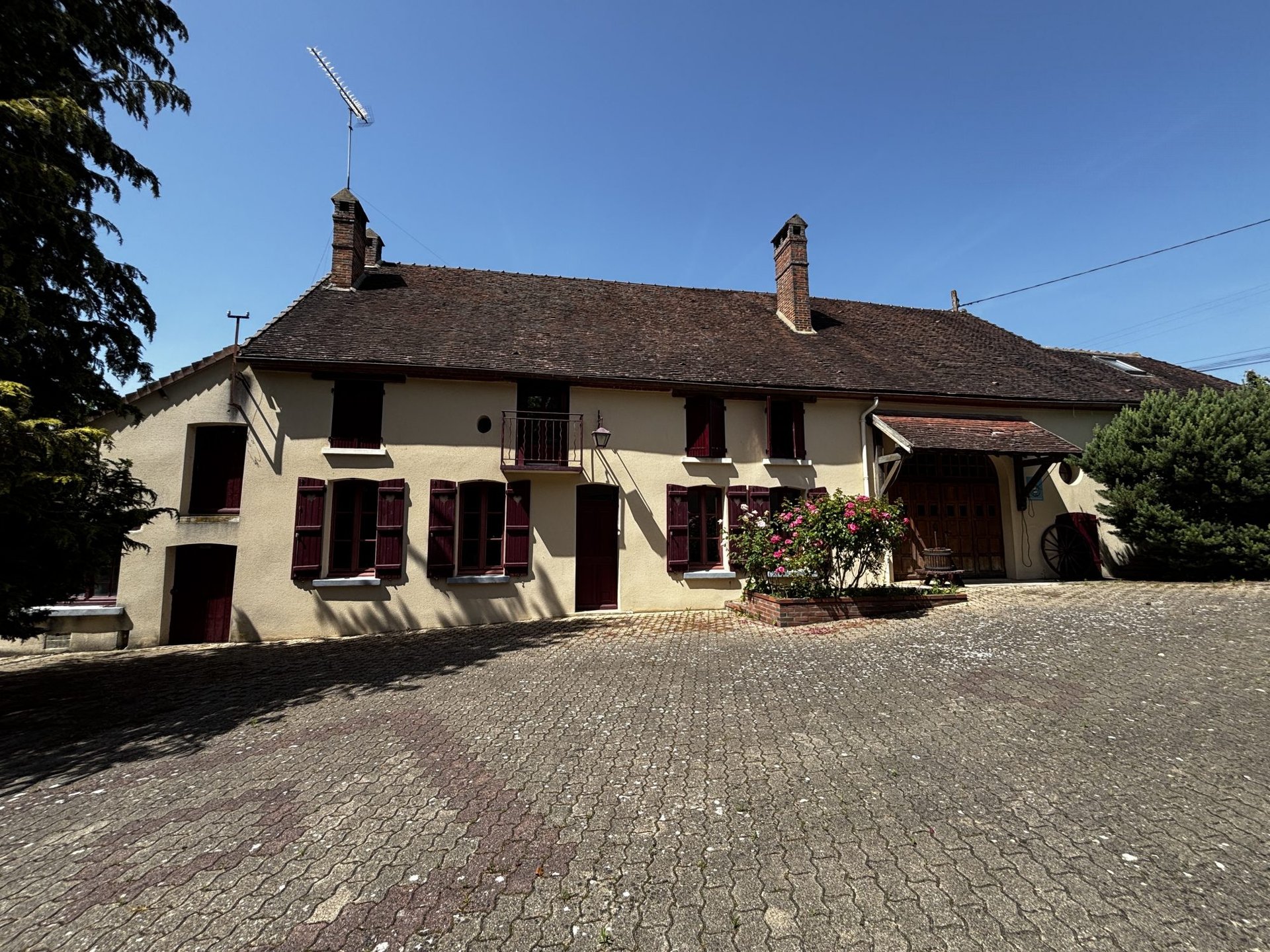 Maison à vendre, 482m², Senan