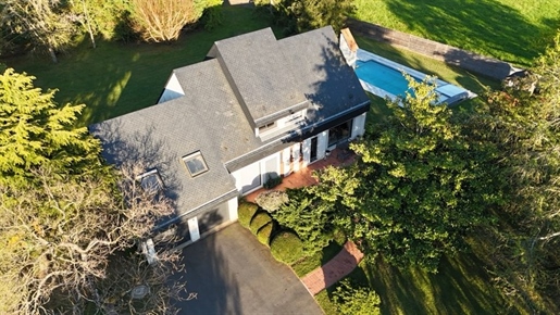 6 pièces 185 m² · à Guécélard · 185 m² · 377 000 €