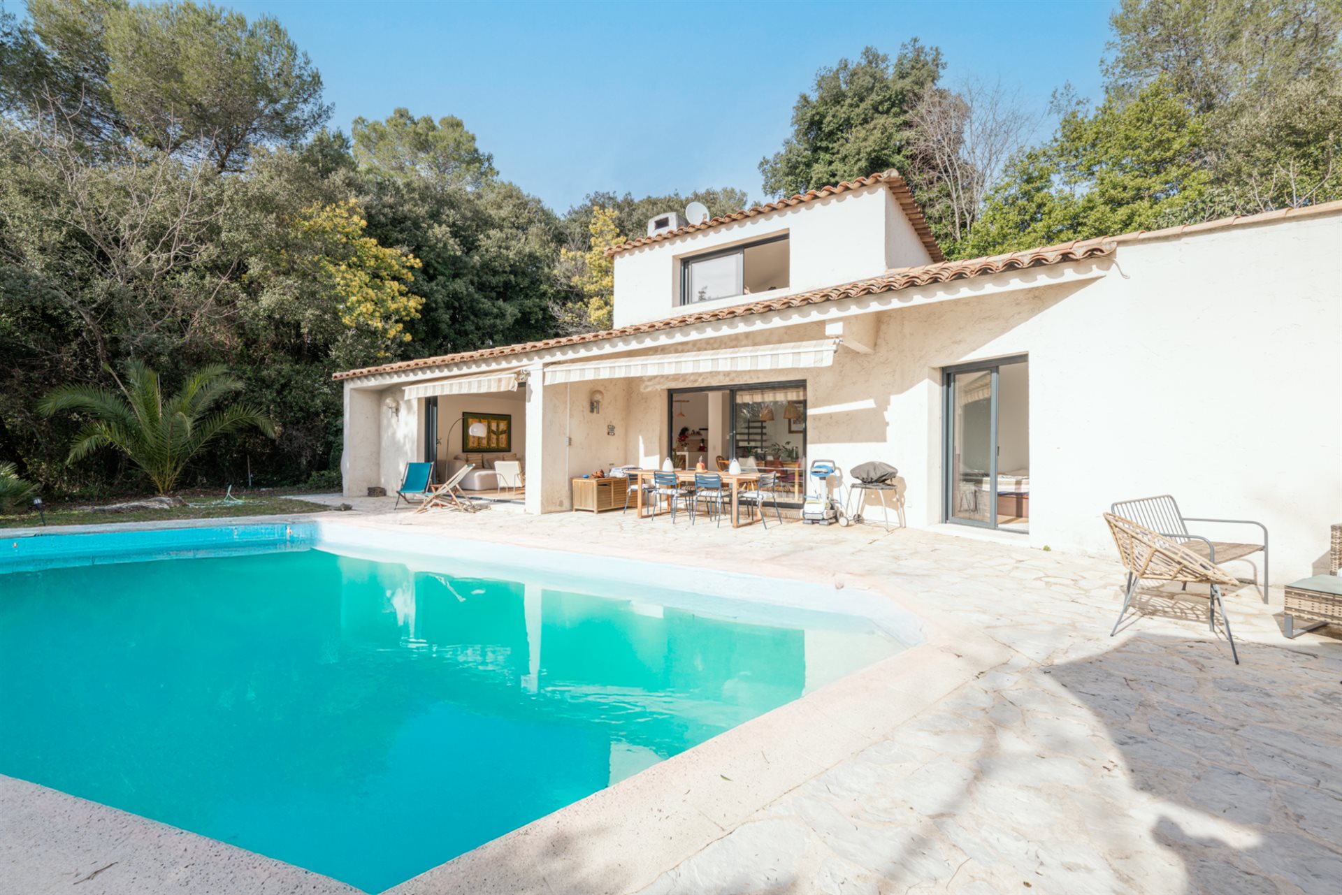Maison à vendre, 153m², Roquefort-les-Pins