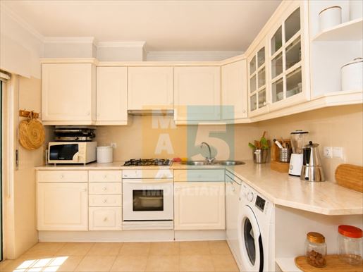 Advert pic 0