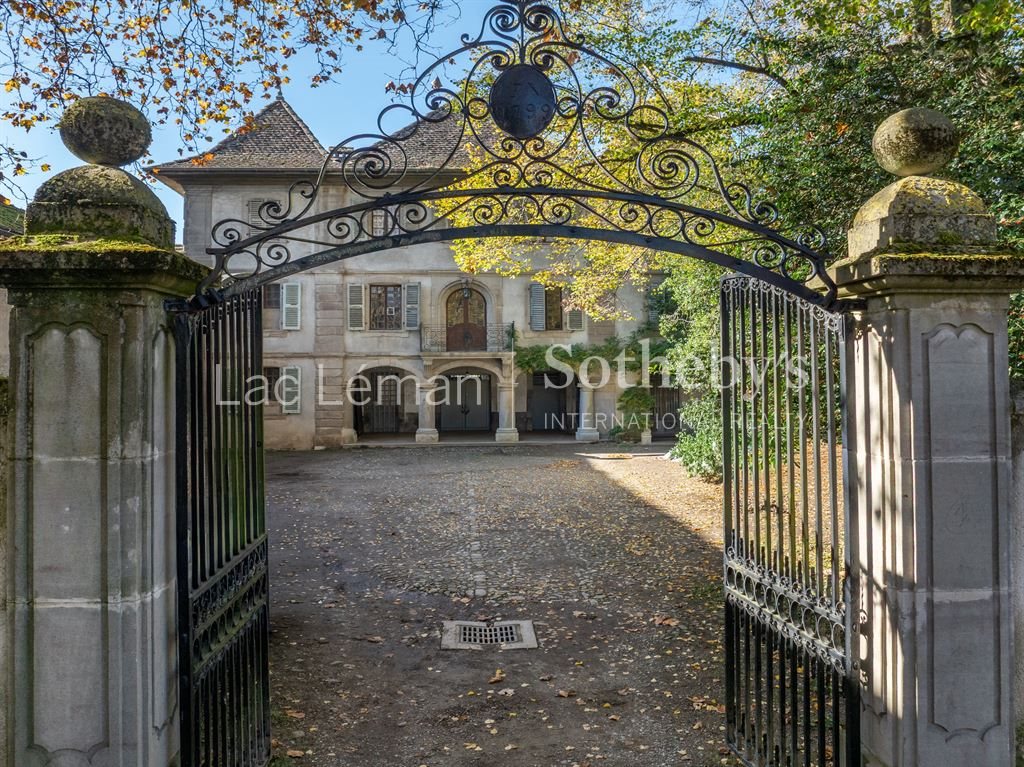 Maison à vendre, 1131m², Douvaine