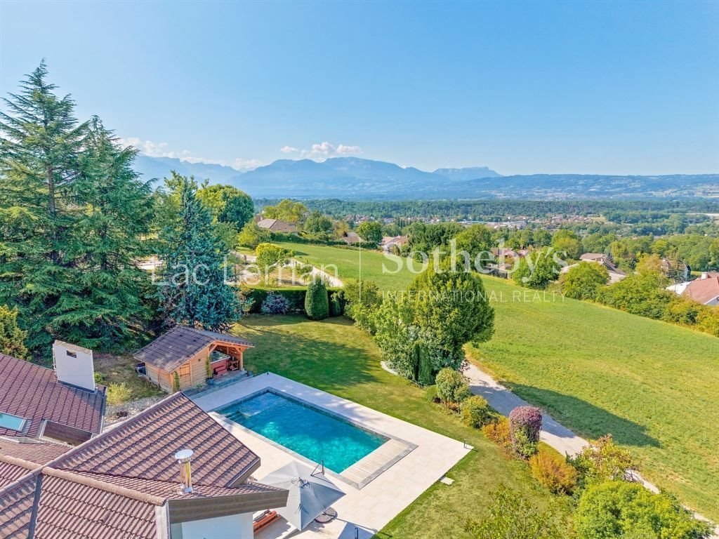 Maison à vendre, 276m², Cranves-Sales