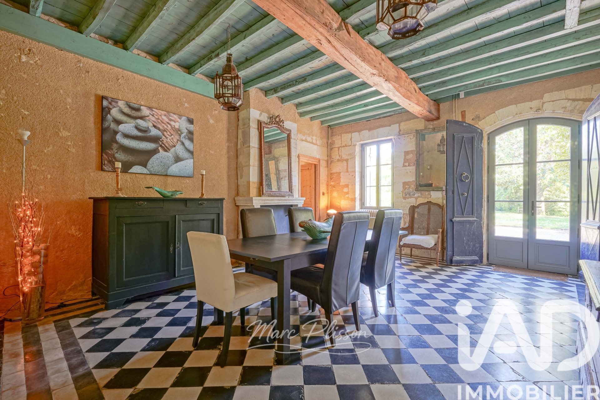 Maison à vendre, 400m², Soussans