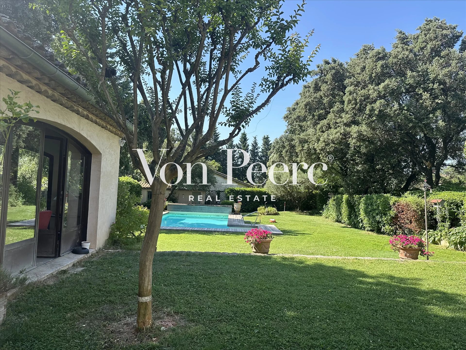 Maison à vendre, 210m², Villeneuve-lès-Avignon