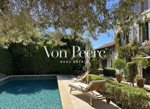 Maison 350 m² · à Boulbon · 350 m² · 1 219 000 €