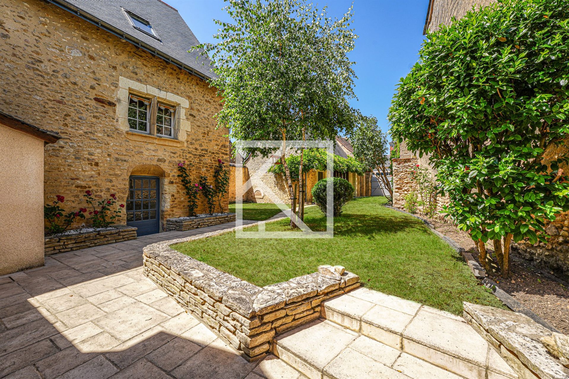 Maison à vendre, 170m², Huillé-Lézigné