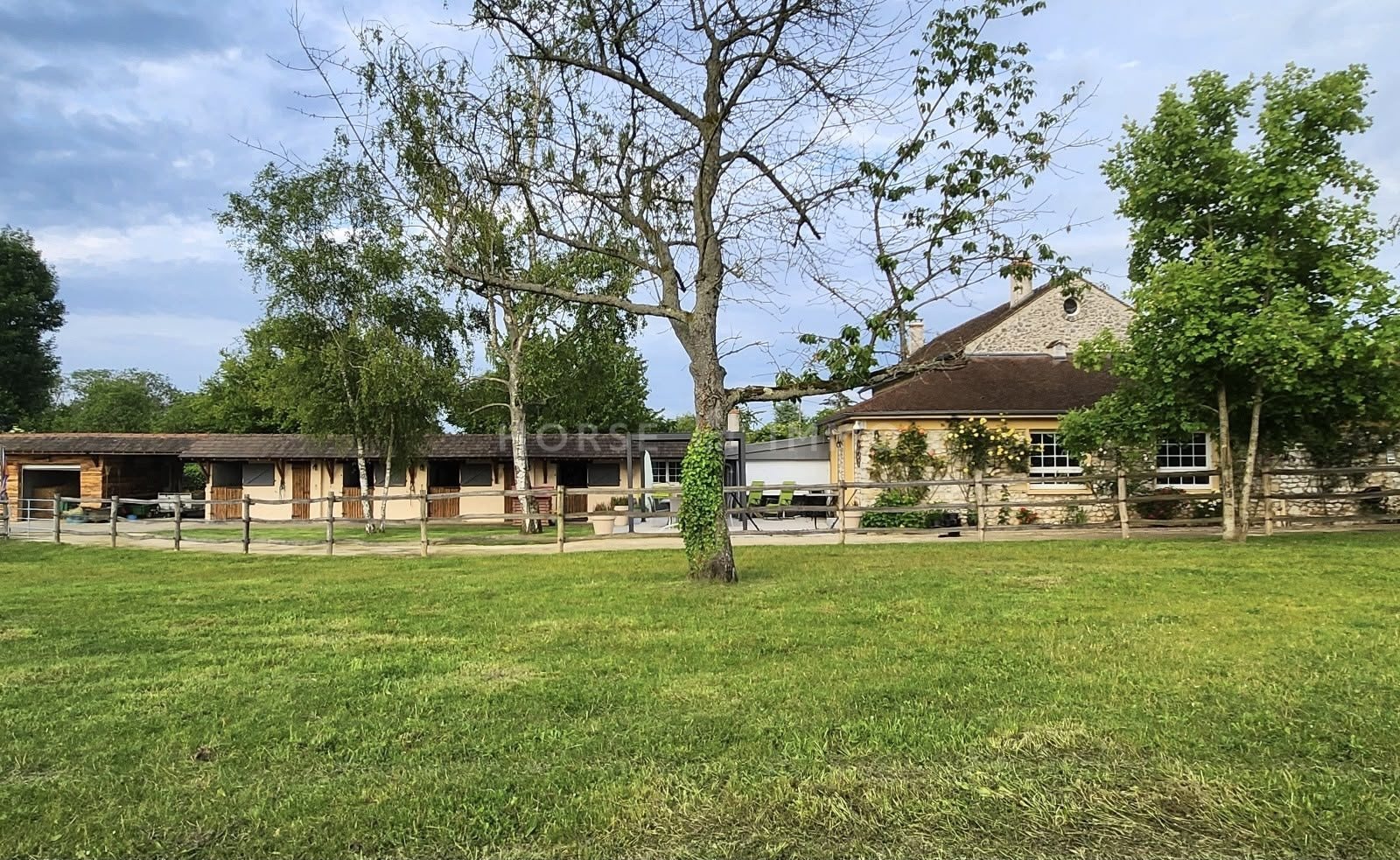 Maison – Thoiry - Vue 2