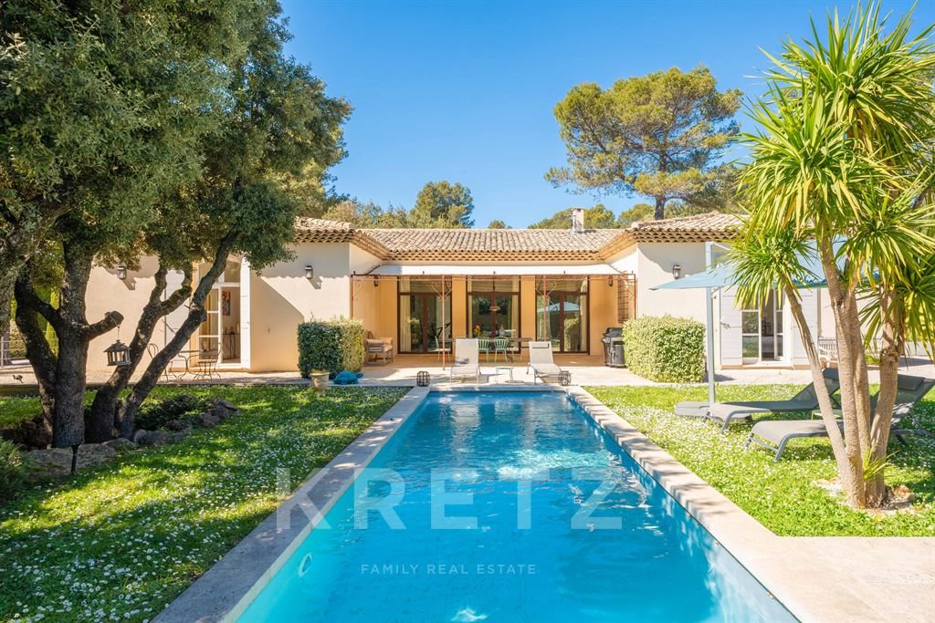 Maison à vendre, 223m², Saint-Marc-Jaumegarde