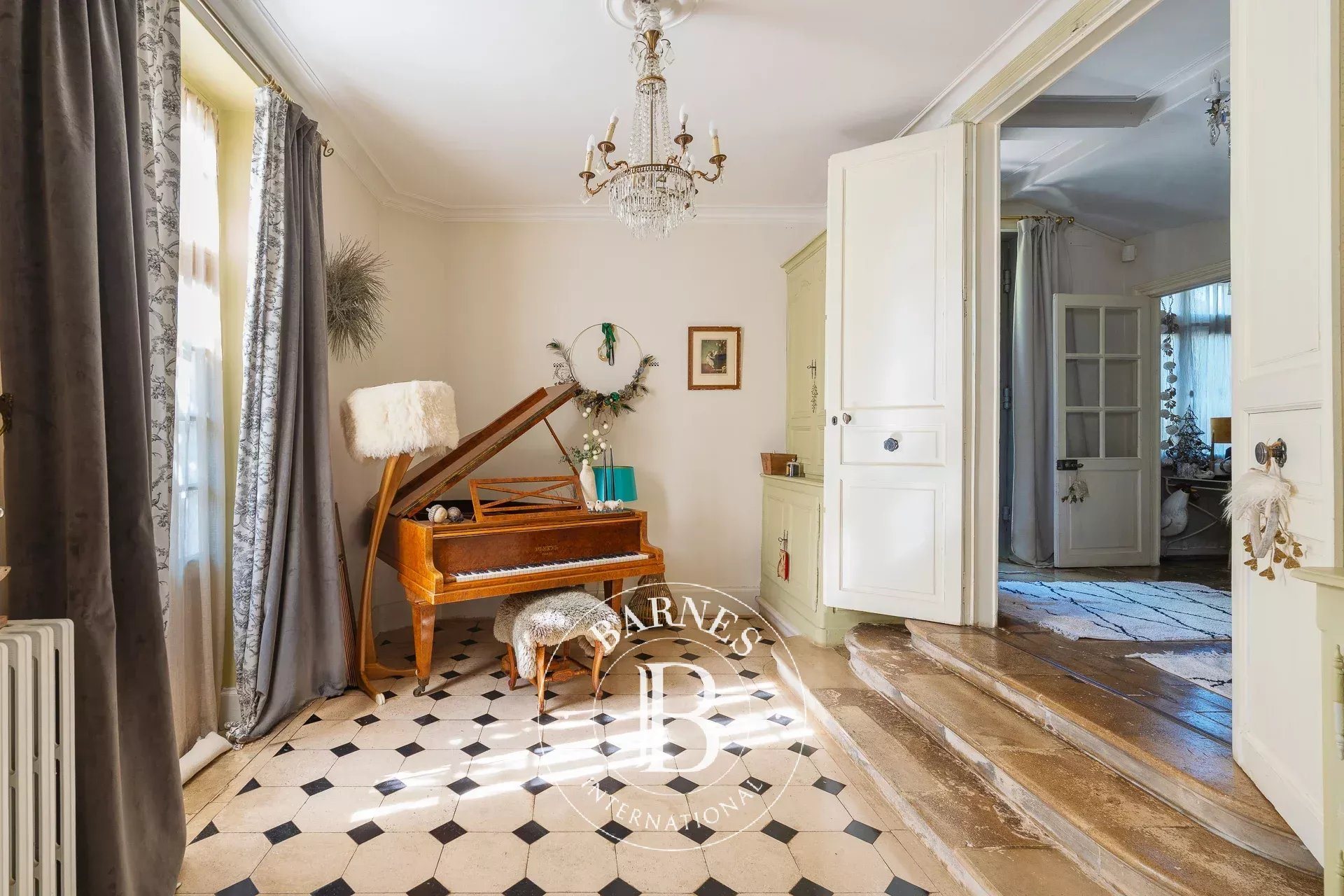 Maison à vendre, 337m², Saint-Max