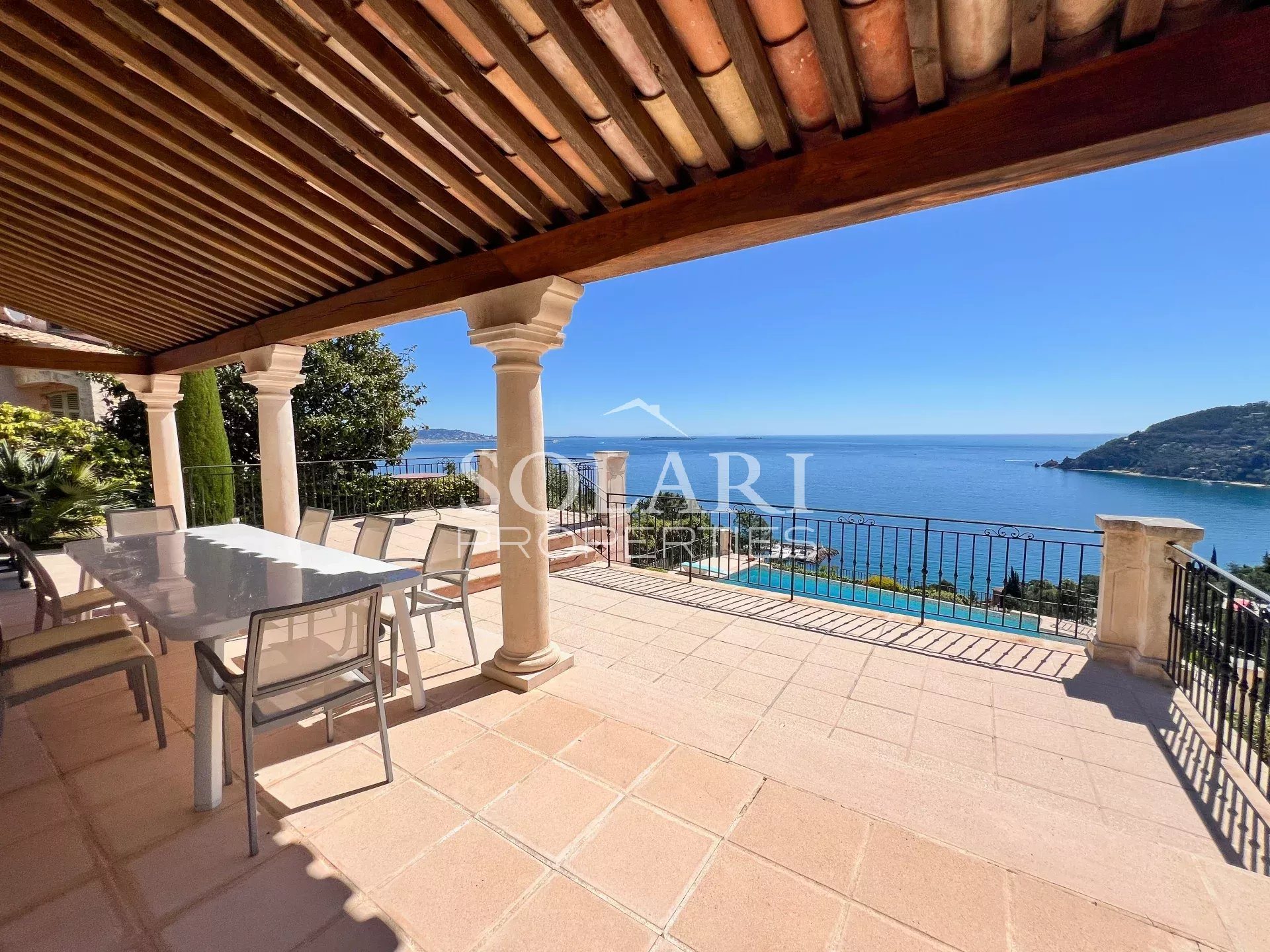 Maison à vendre, 200m², Théoule-sur-Mer